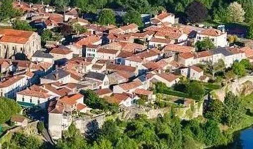 资阳回乡建别墅为什么一定要选专业乡墅公司